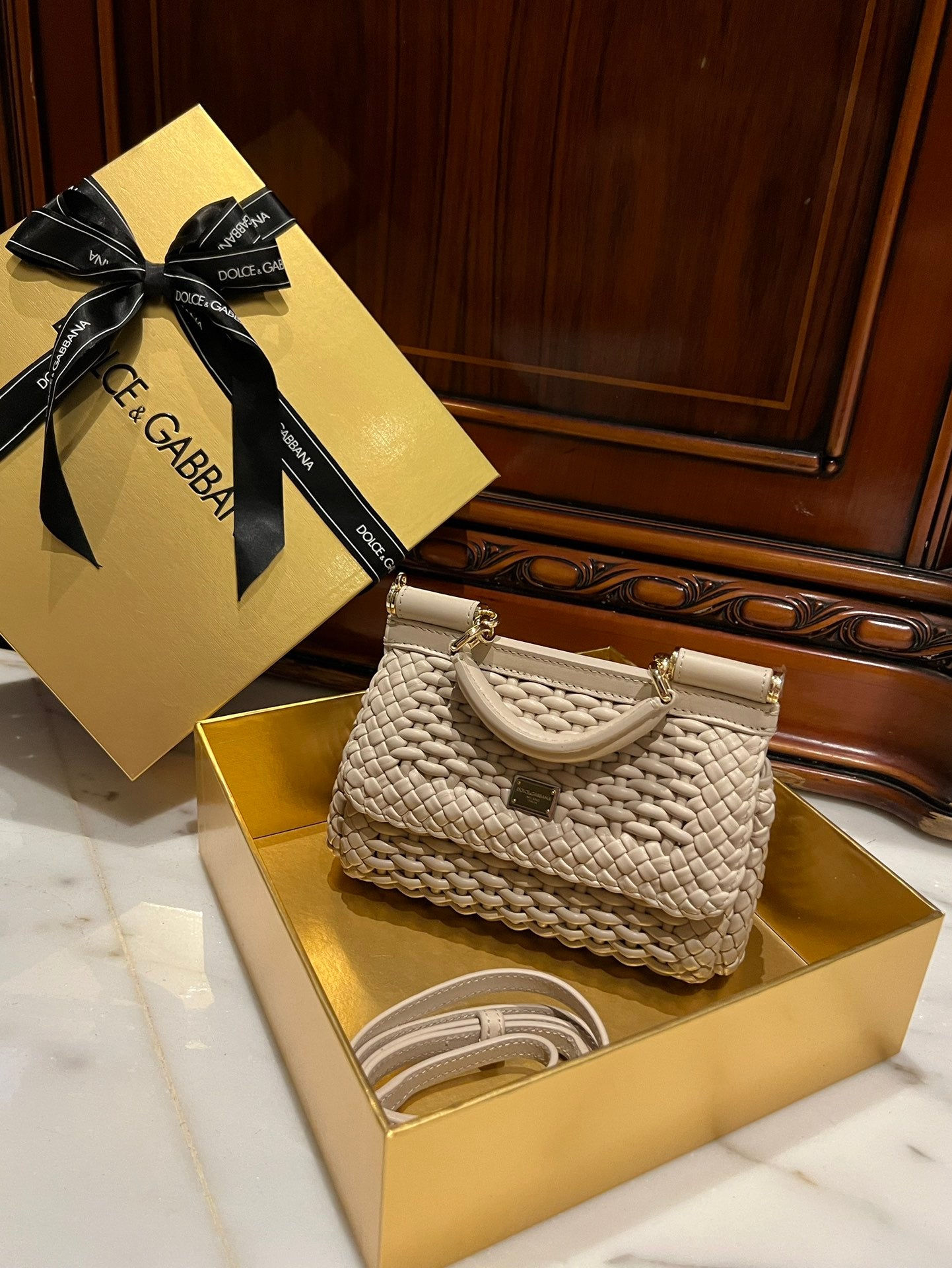 Dolce & Gabbana Dolce & Gabbana Micro Sicily 62 Tote Bag | Red | FARFETCH IL