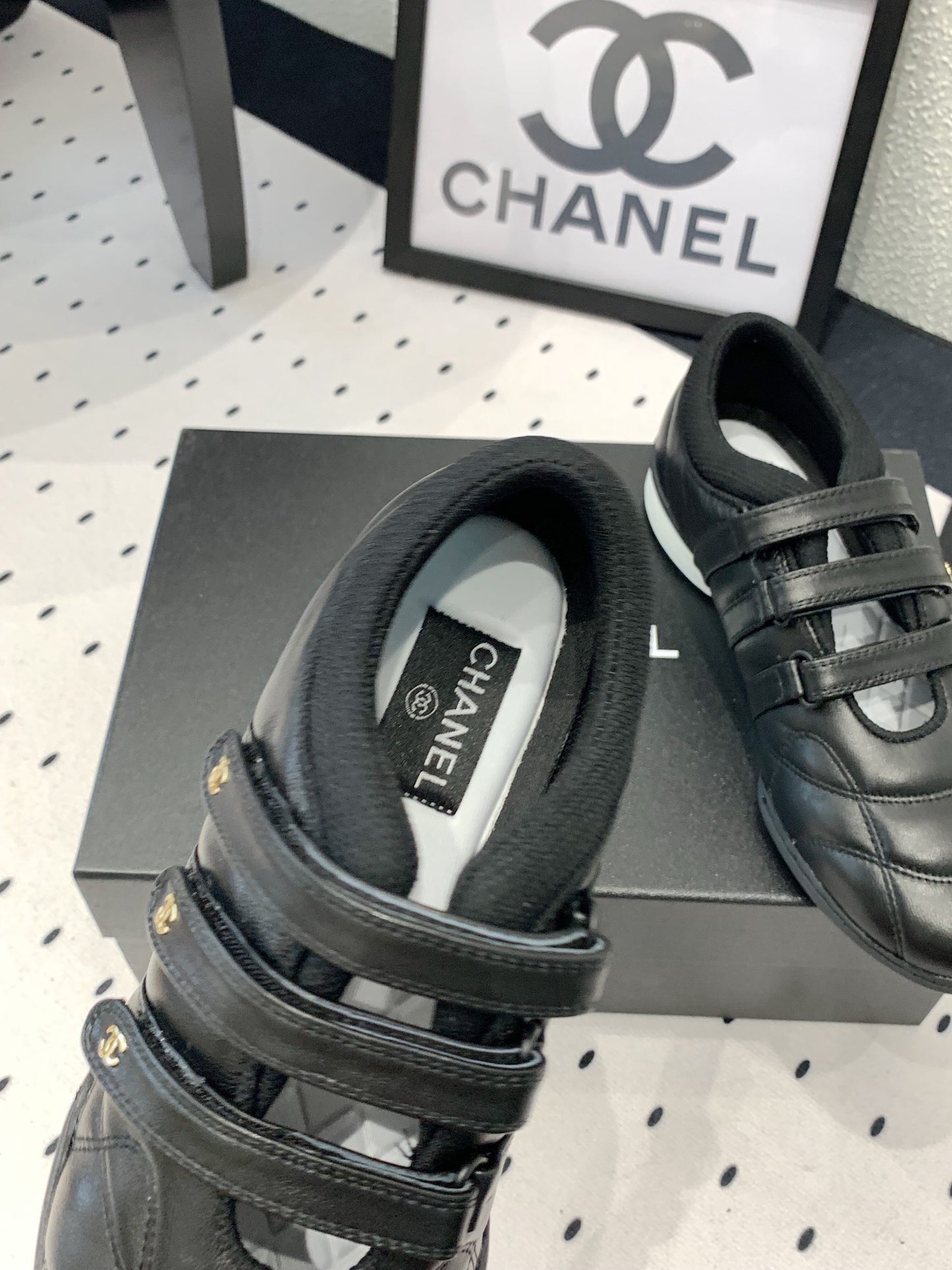 Chanel Timeless Elegance Leather Flats