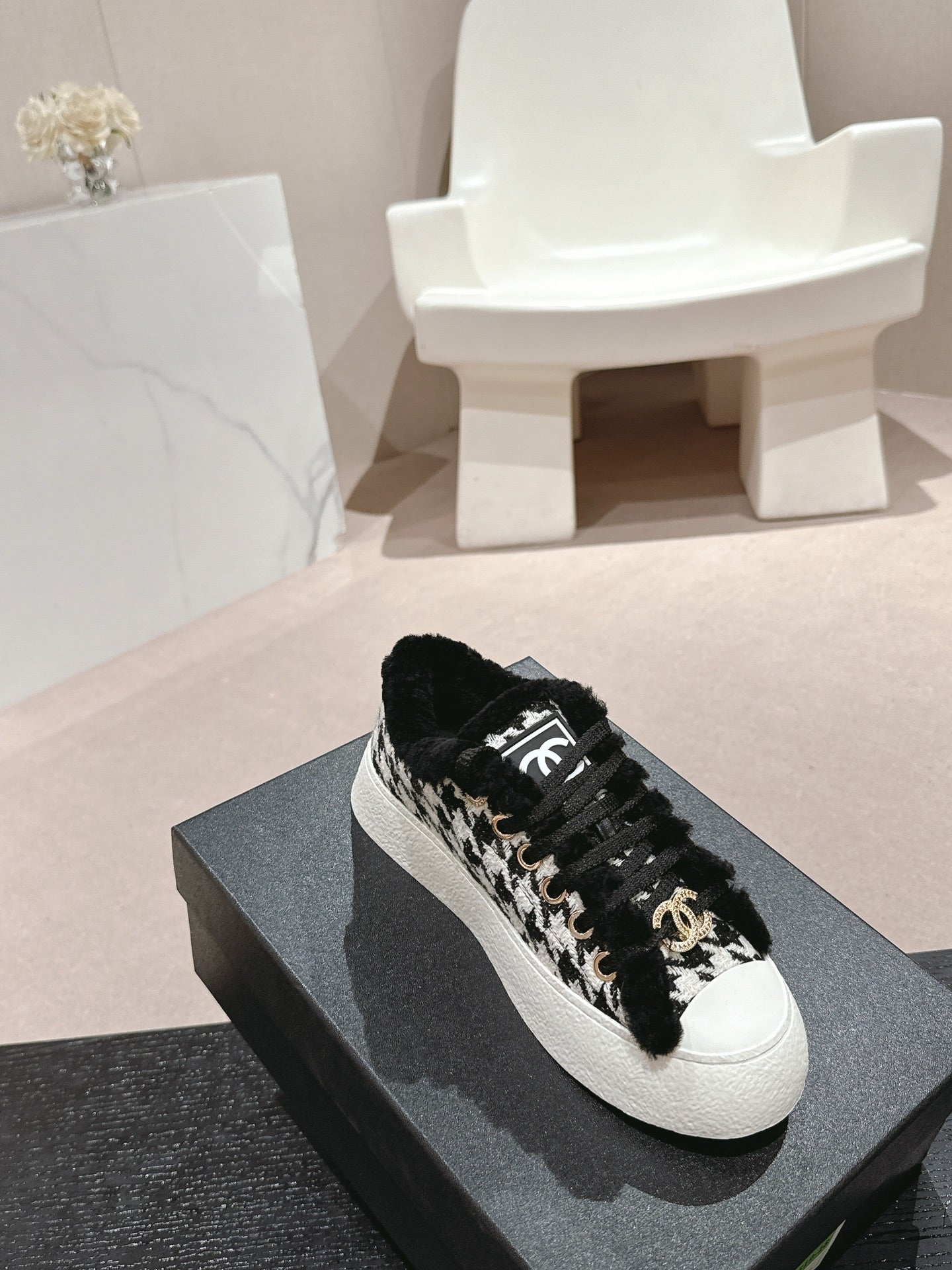 Chanel Elegant Terry Slide Slippers