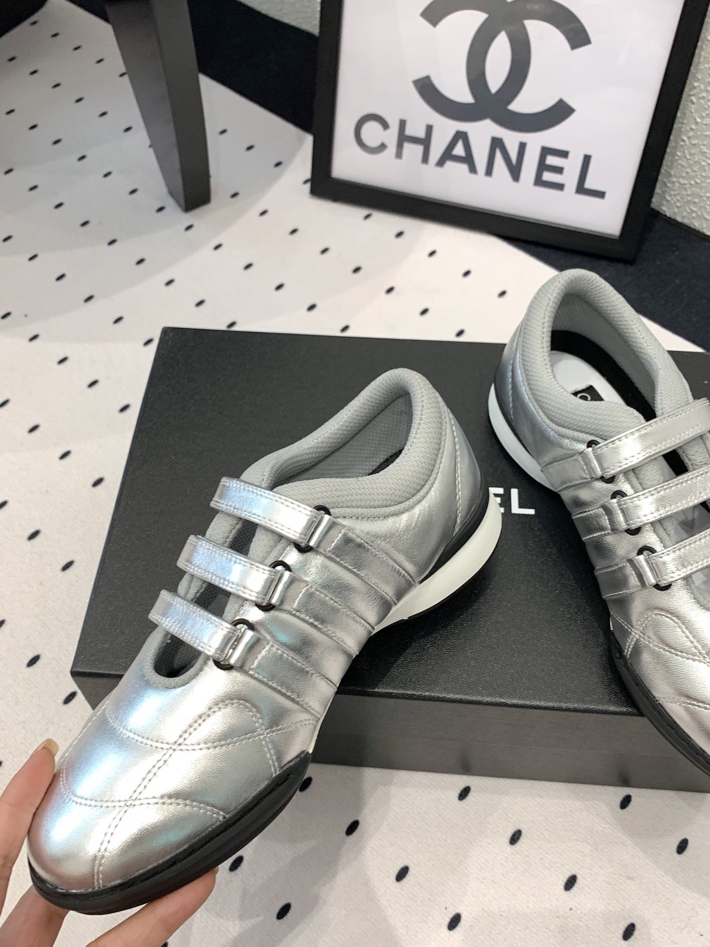 Chanel Timeless Elegance Leather Flats