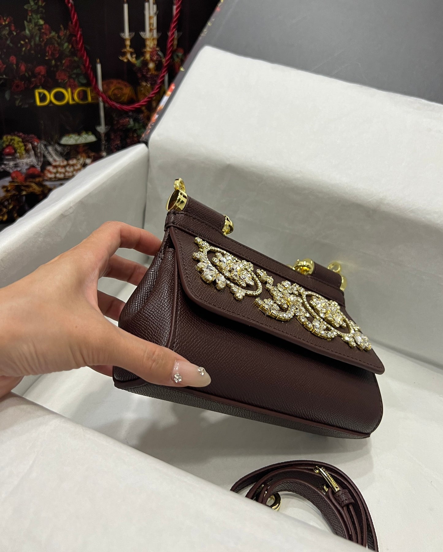 Dolce & Gabbana Dolce & Gabbana Small Sicily Shoulder Bag | Red | FARFETCH OM