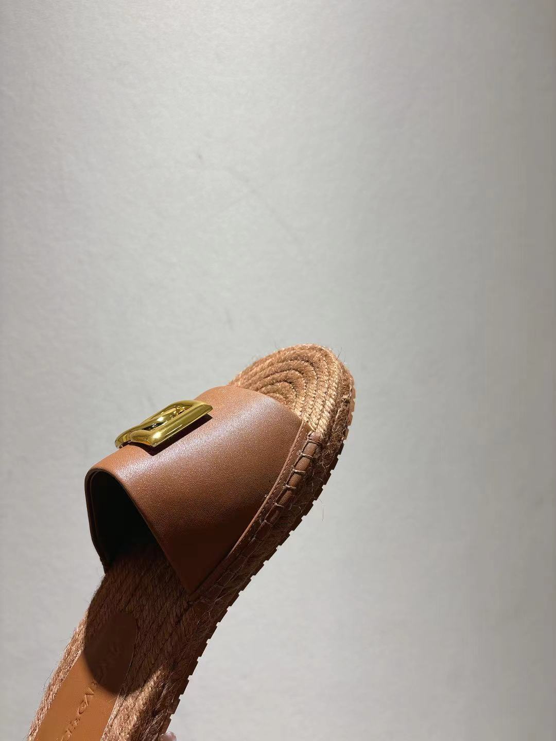 Dolce & Gabbana Woody Flat Logo Ribbon Slide Sandals