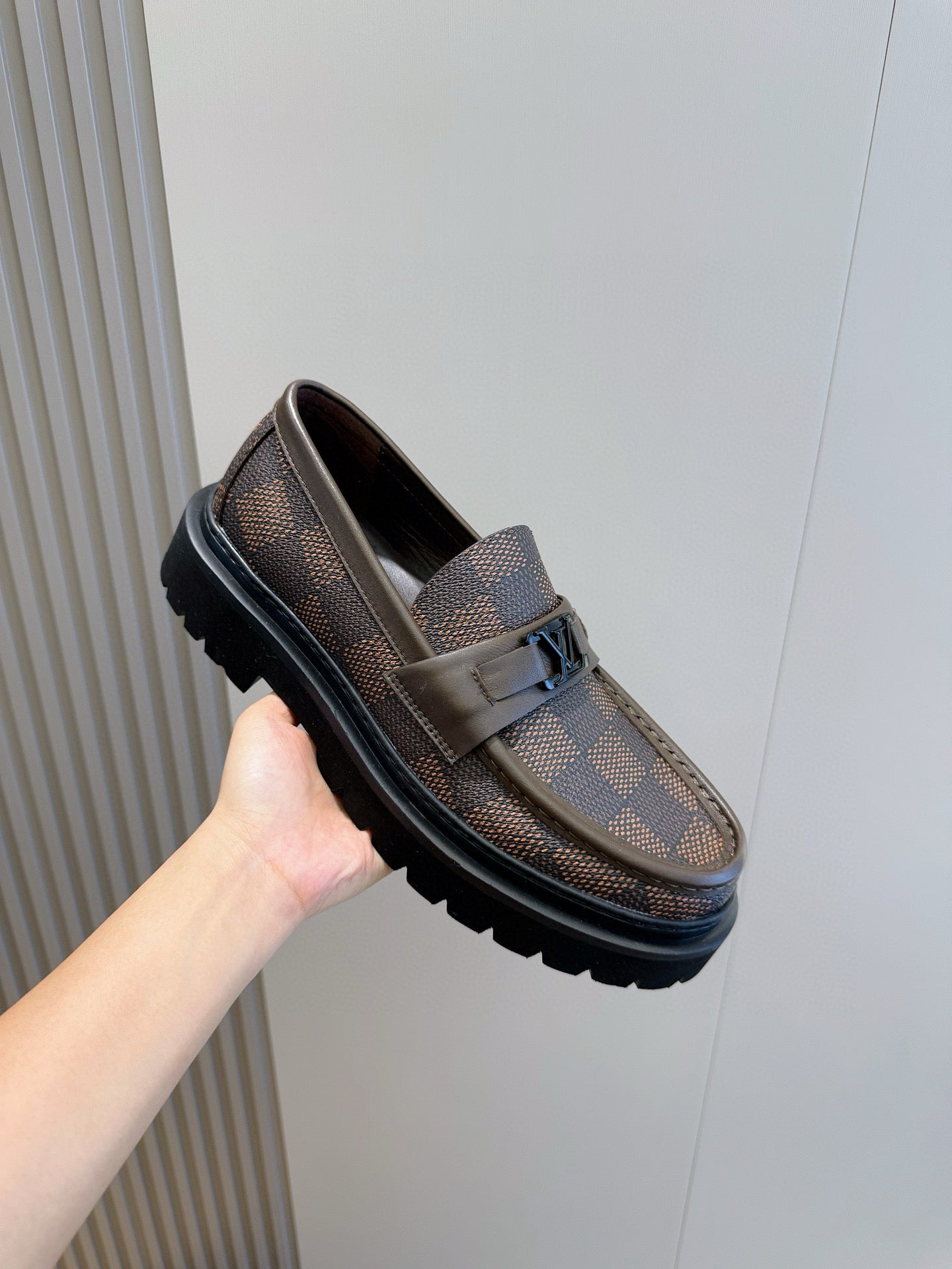 Louis Vuitton Elegant Osaka Loafers