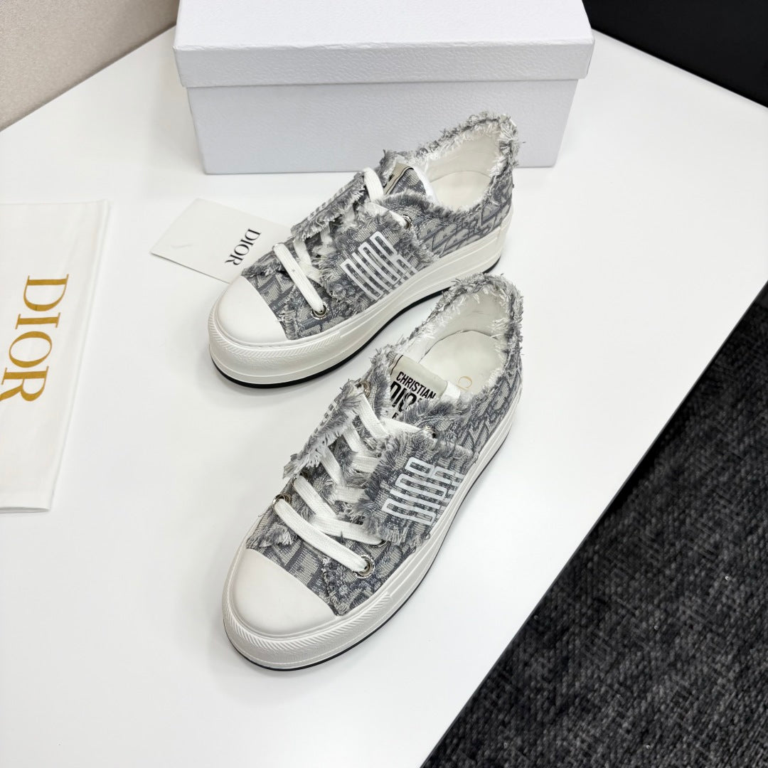 Dior Timeless Elegance Leather Card Holder