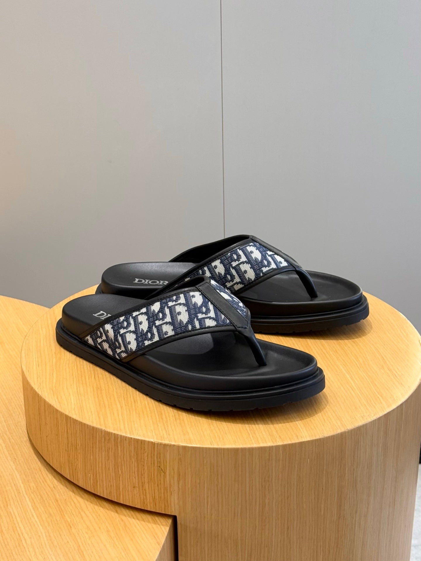 Dior Alias Thong Sandal