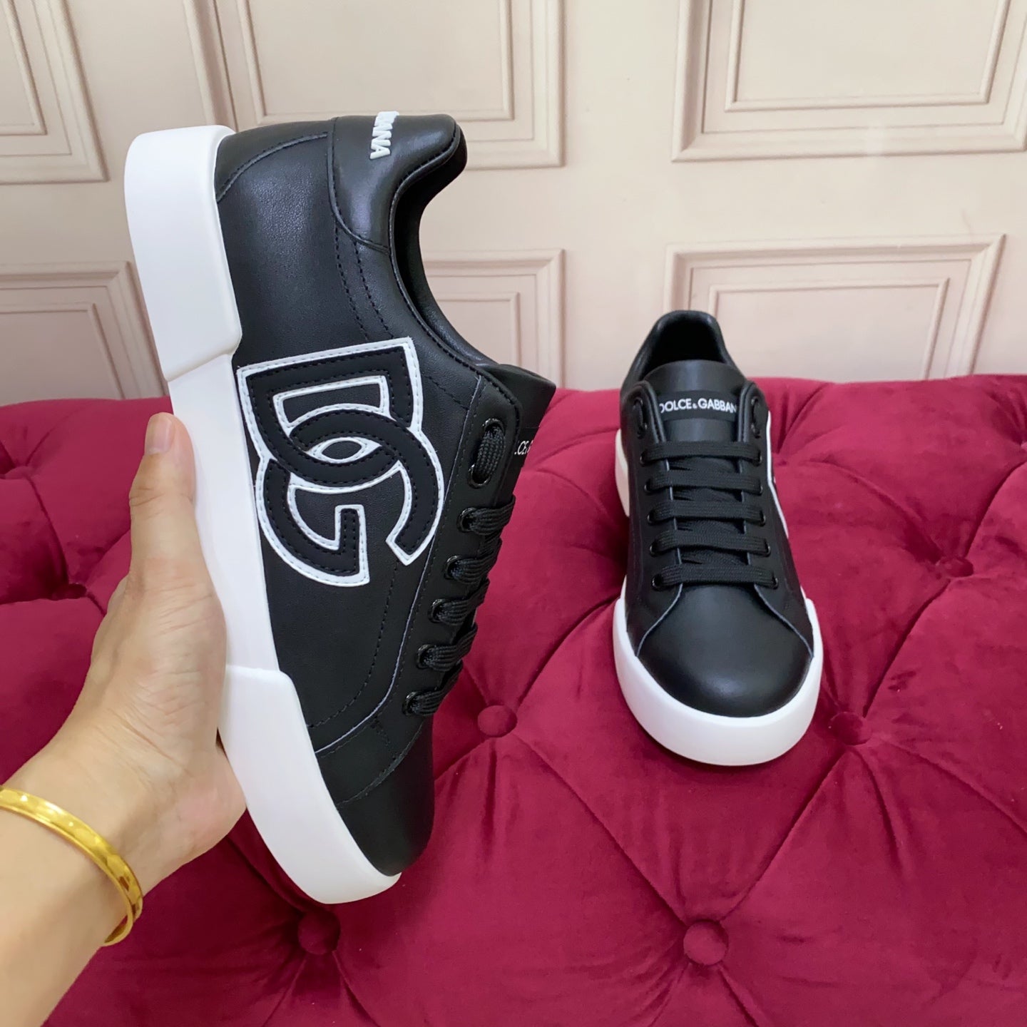 Dolce & Gabbana Calfskin nappa Portofino sneakers