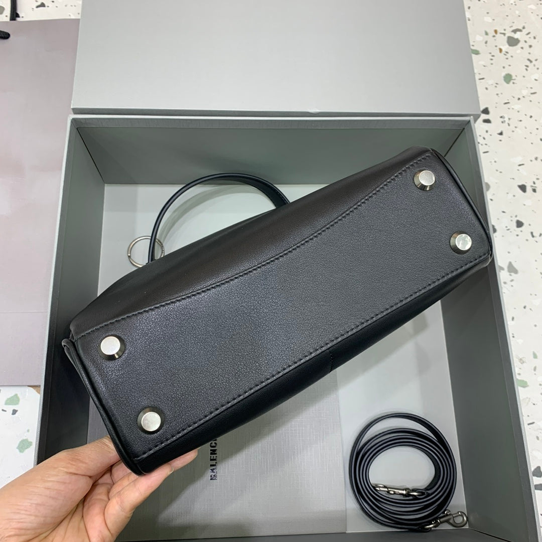 Balenciaga Elegant Daylong Crossbody Bag