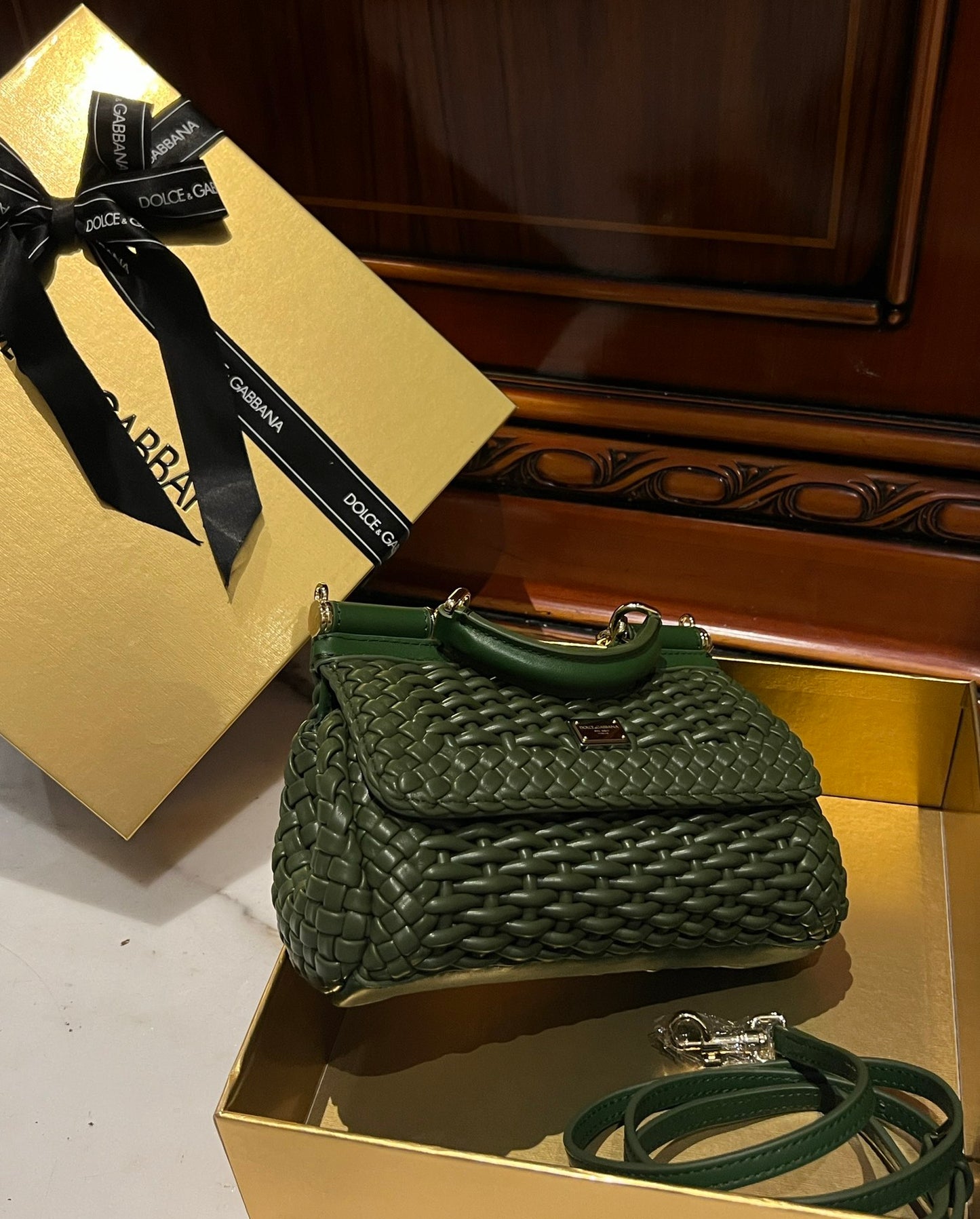 Dolce & Gabbana Dolce & Gabbana Micro Sicily 62 Tote Bag | Red | FARFETCH IL