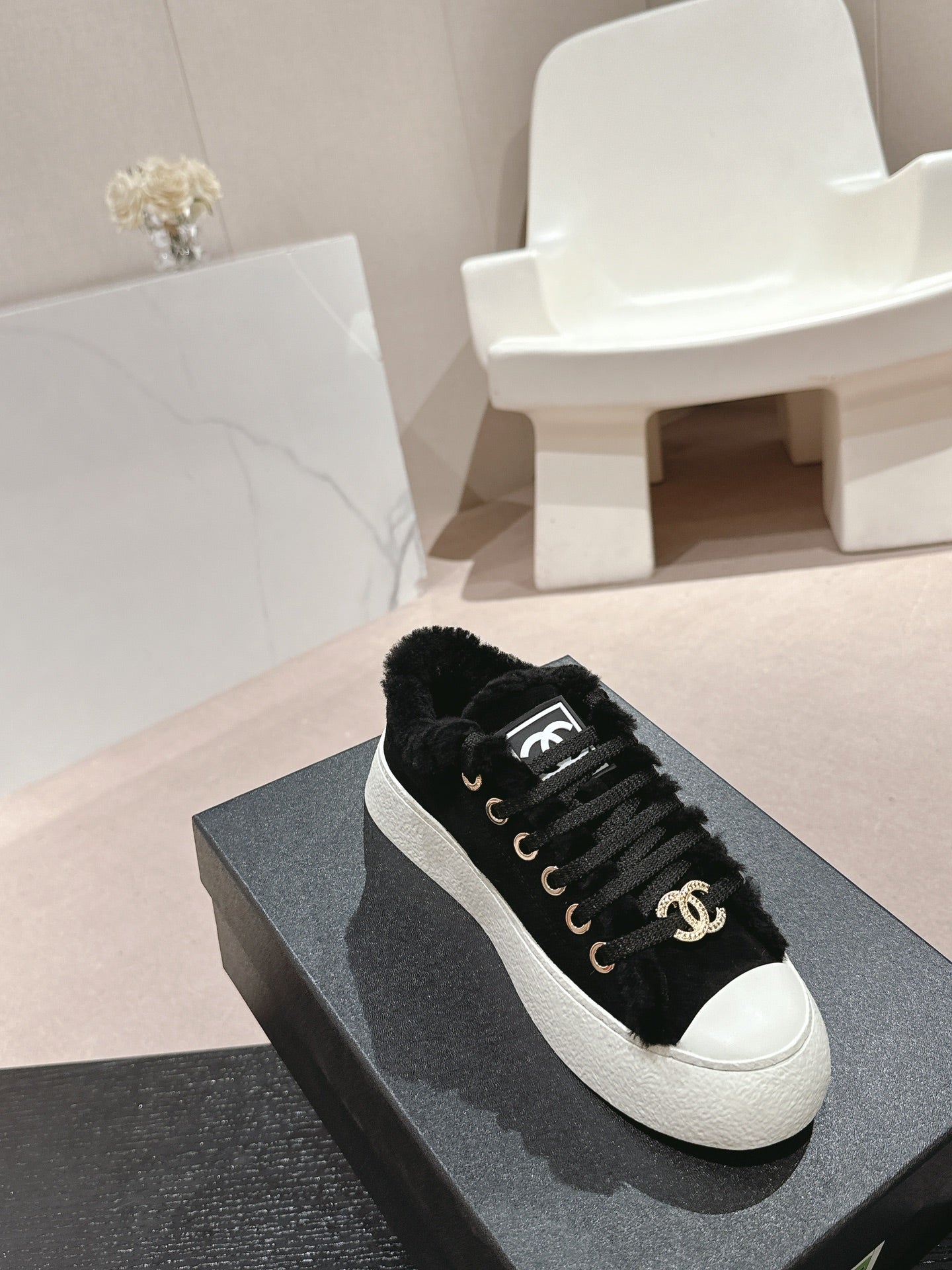 Chanel Elegant Terry Slide Slippers
