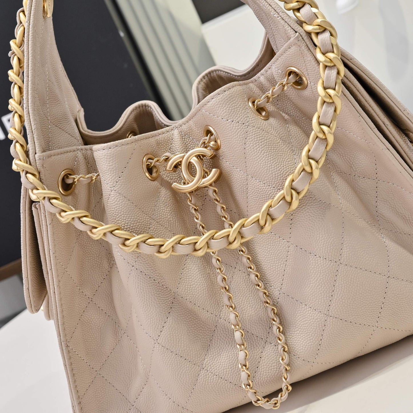 Chanel Vintage Caviar Tote Elegance