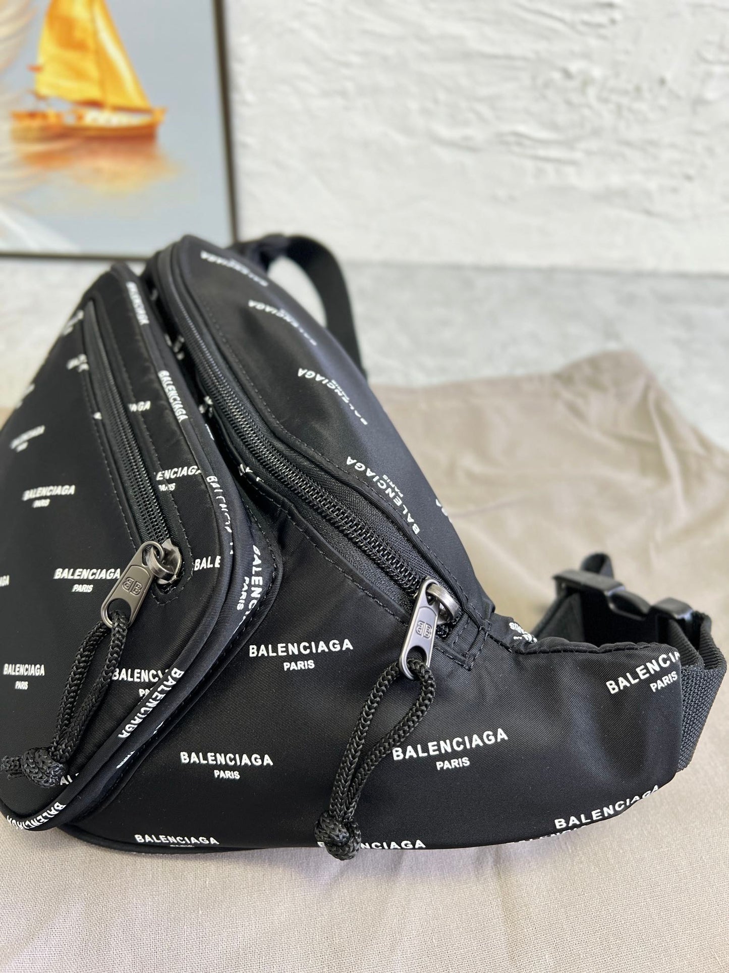 Balenciaga Timeless Elegance Shoulder Bag