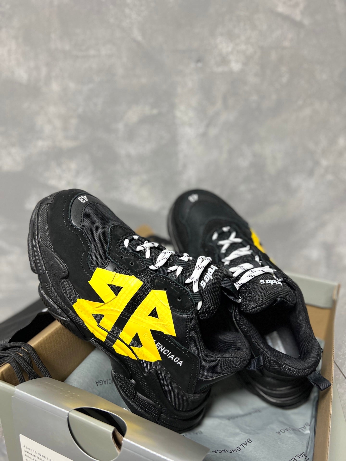 Balenciaga Urban Stroll Sneaker