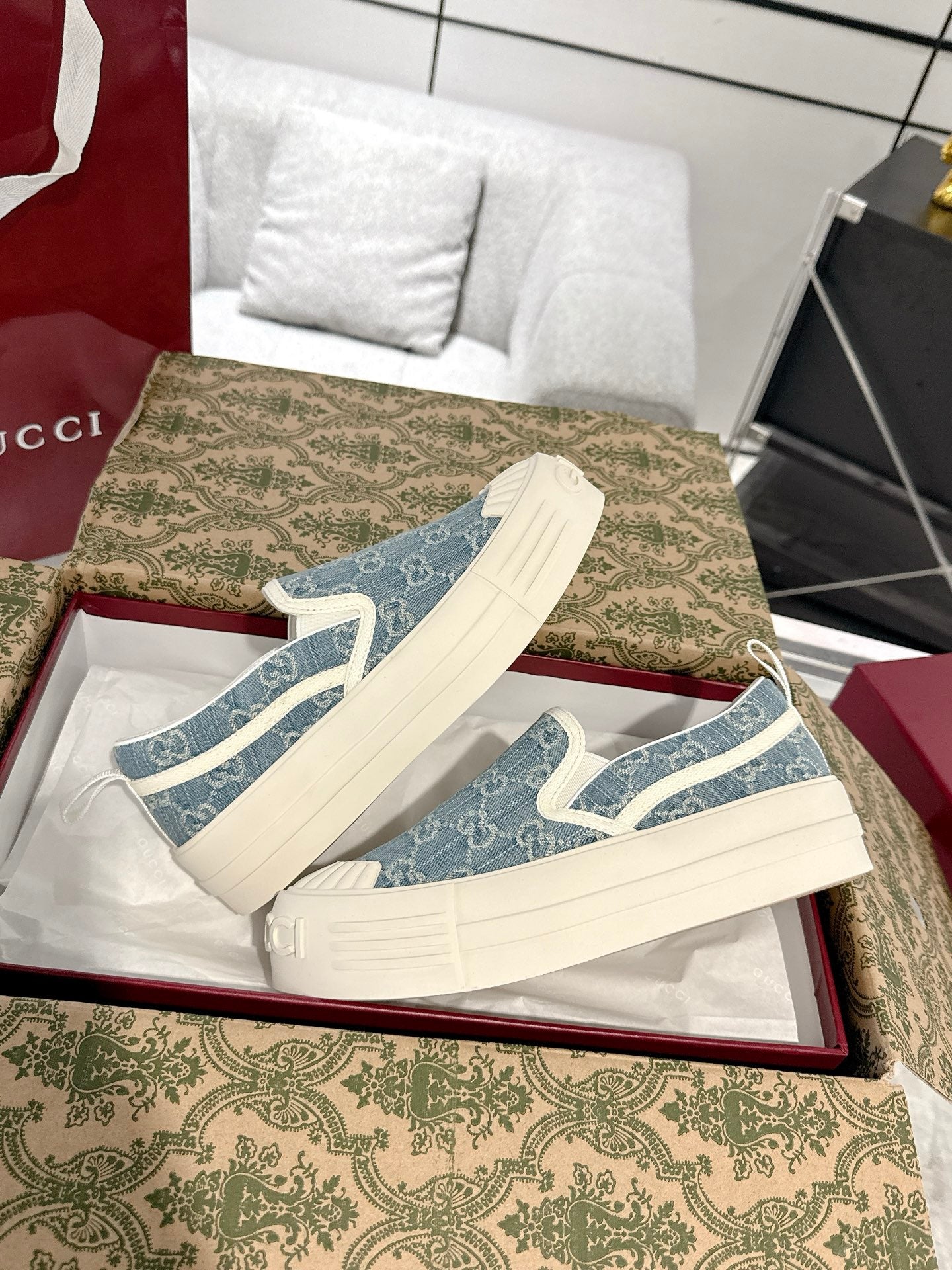 Gucci Women's slip-on sneaker