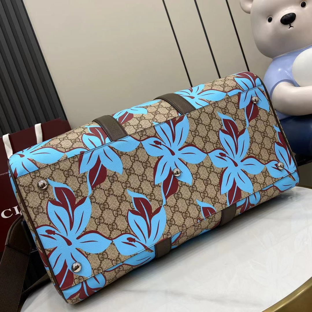 Gucci Floral GG Supreme Duffle Bag – Beige & Dark Brown with Blue Print