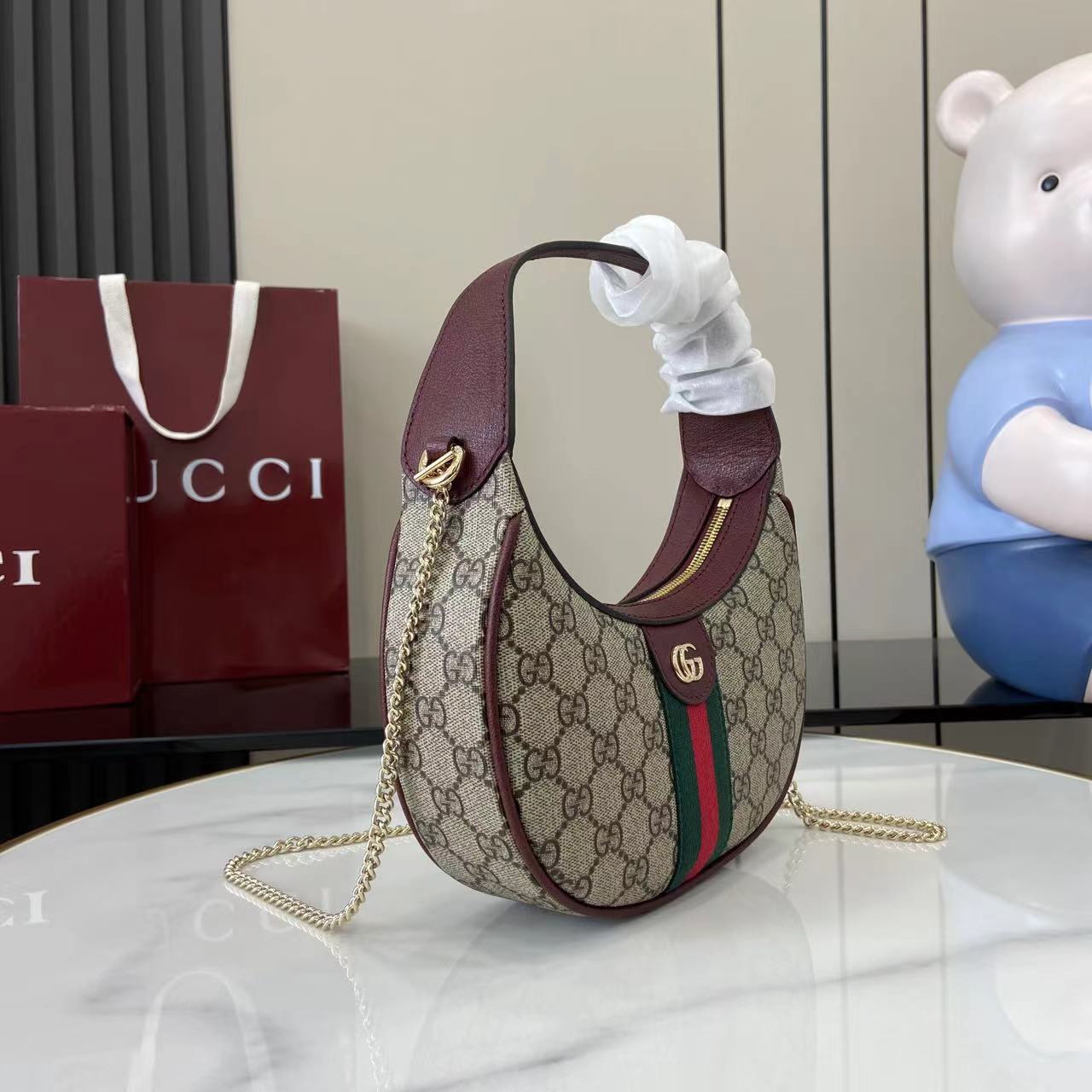 Gucci Ophidia Small Shoulder Bag