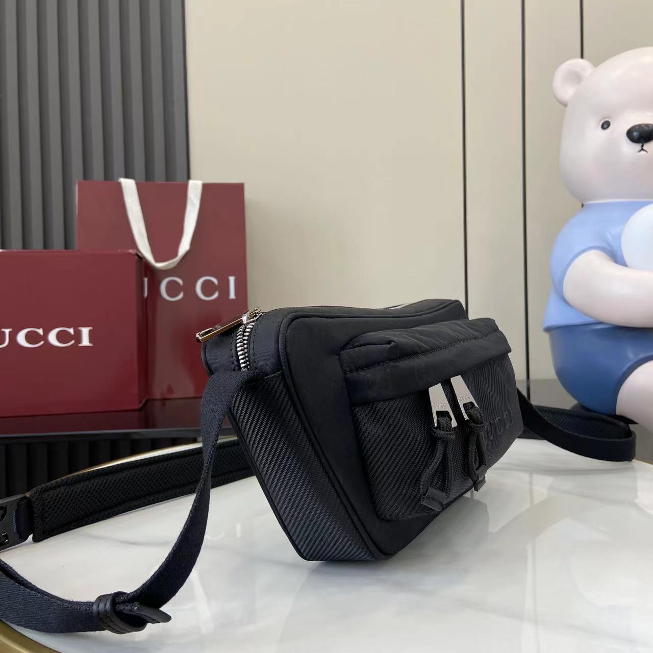 GG Canvas Large Slingbag